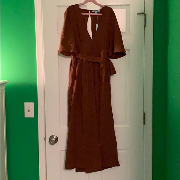 Burnt Orange must have jumpsuit - Picture 1 of 2